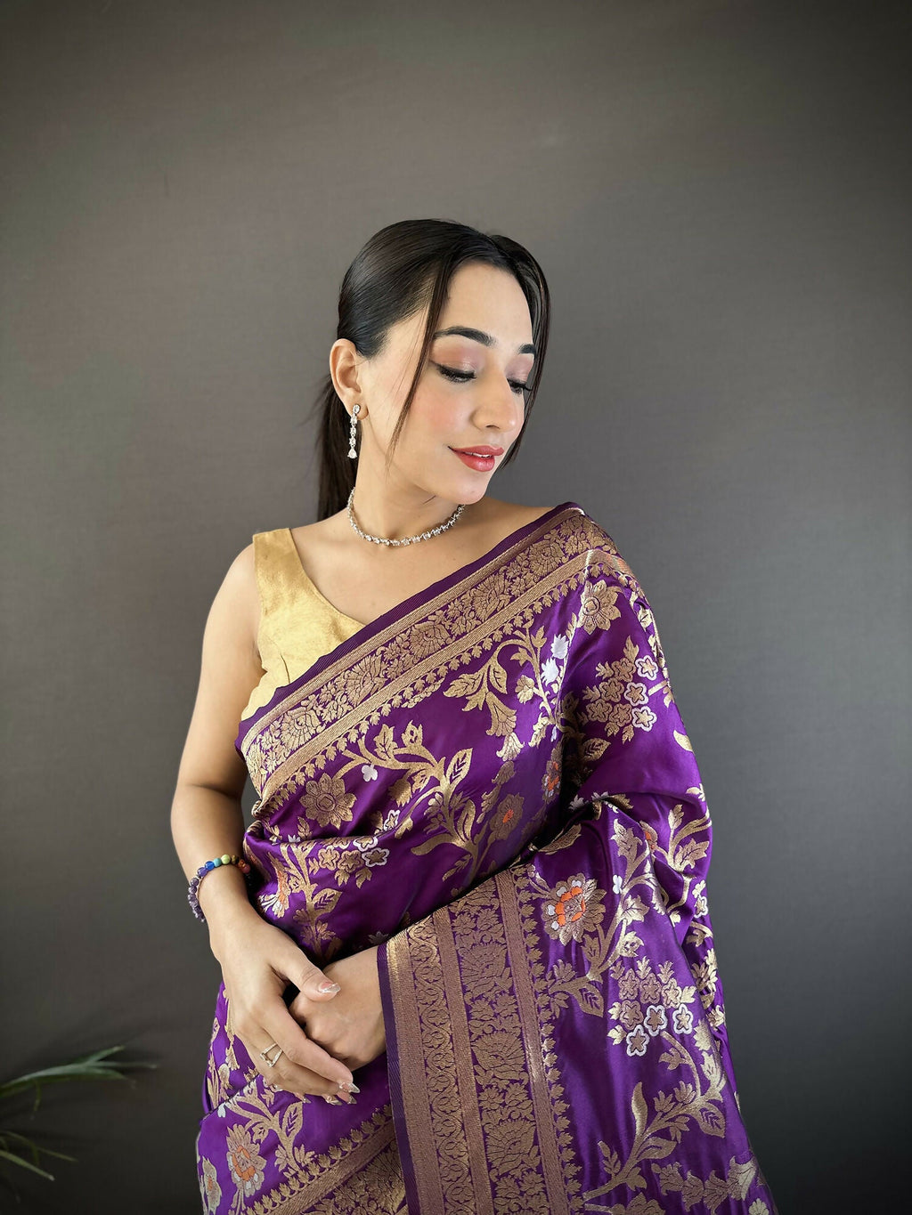 Joban Fashion Purple Floral & Ethnic Motifs Design Soft Silk Meenakari Banarasi Saree | Grocsy