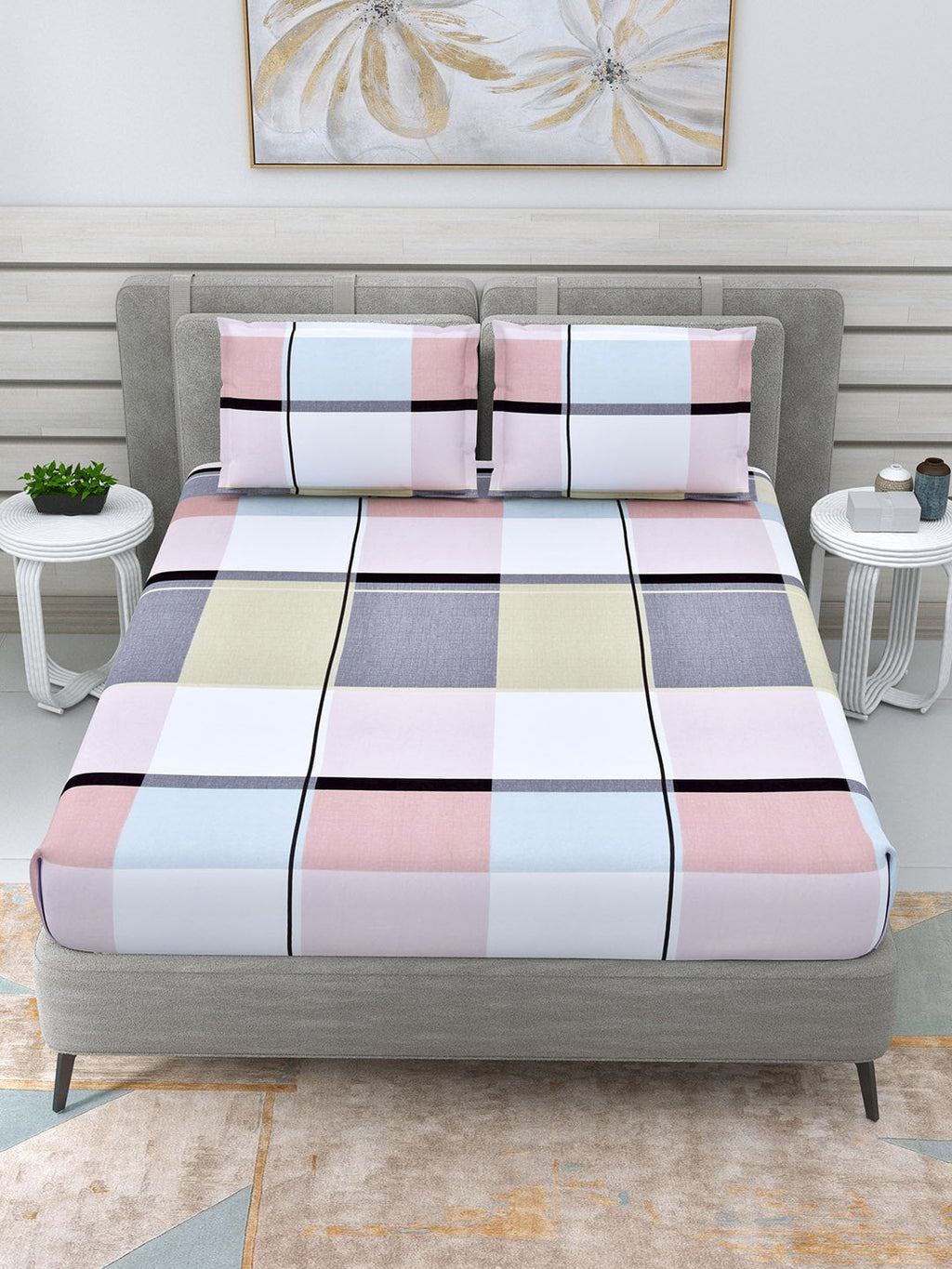 DREAM WEAVERZ Pink & Grey Geometric Glazed Cotton 220 TC King Bedsheet with 2 Pillow Covers | Grocsy
