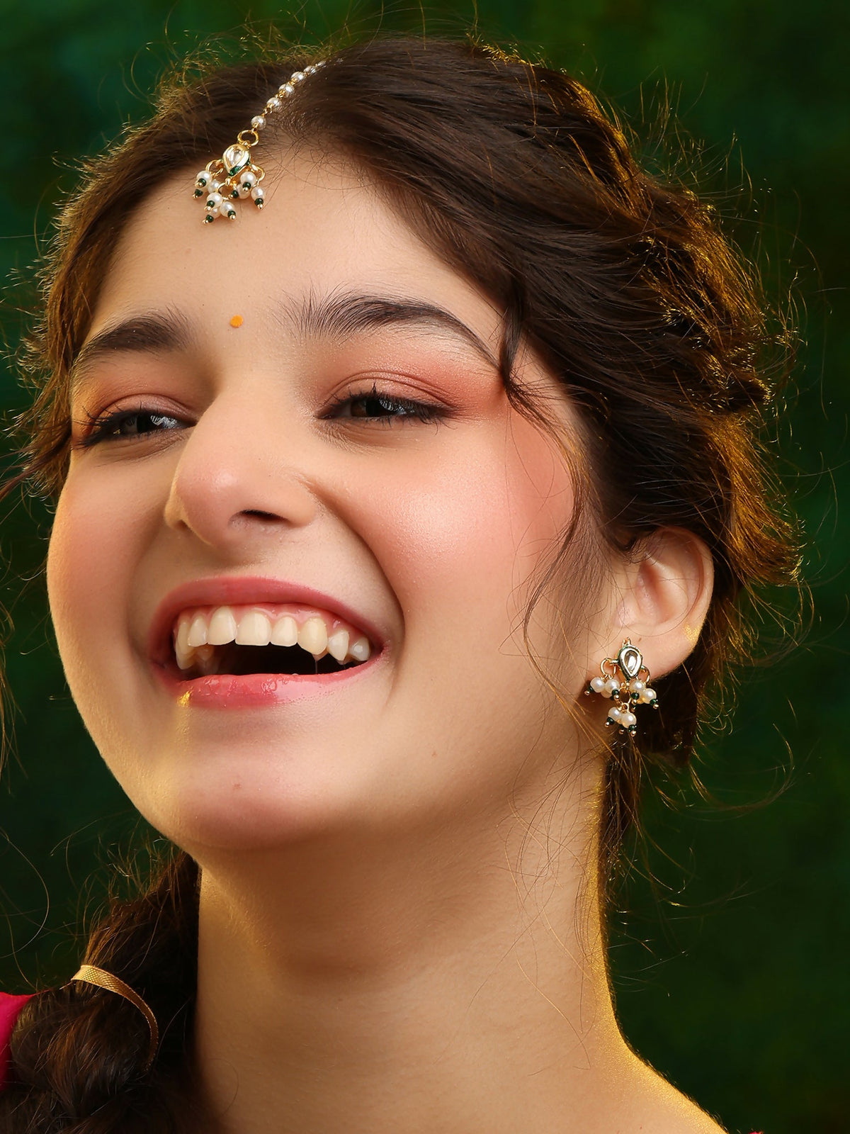 Ruby Raang Pearl Blossom Set Of Maang Tikka And Earrings | Grocsy