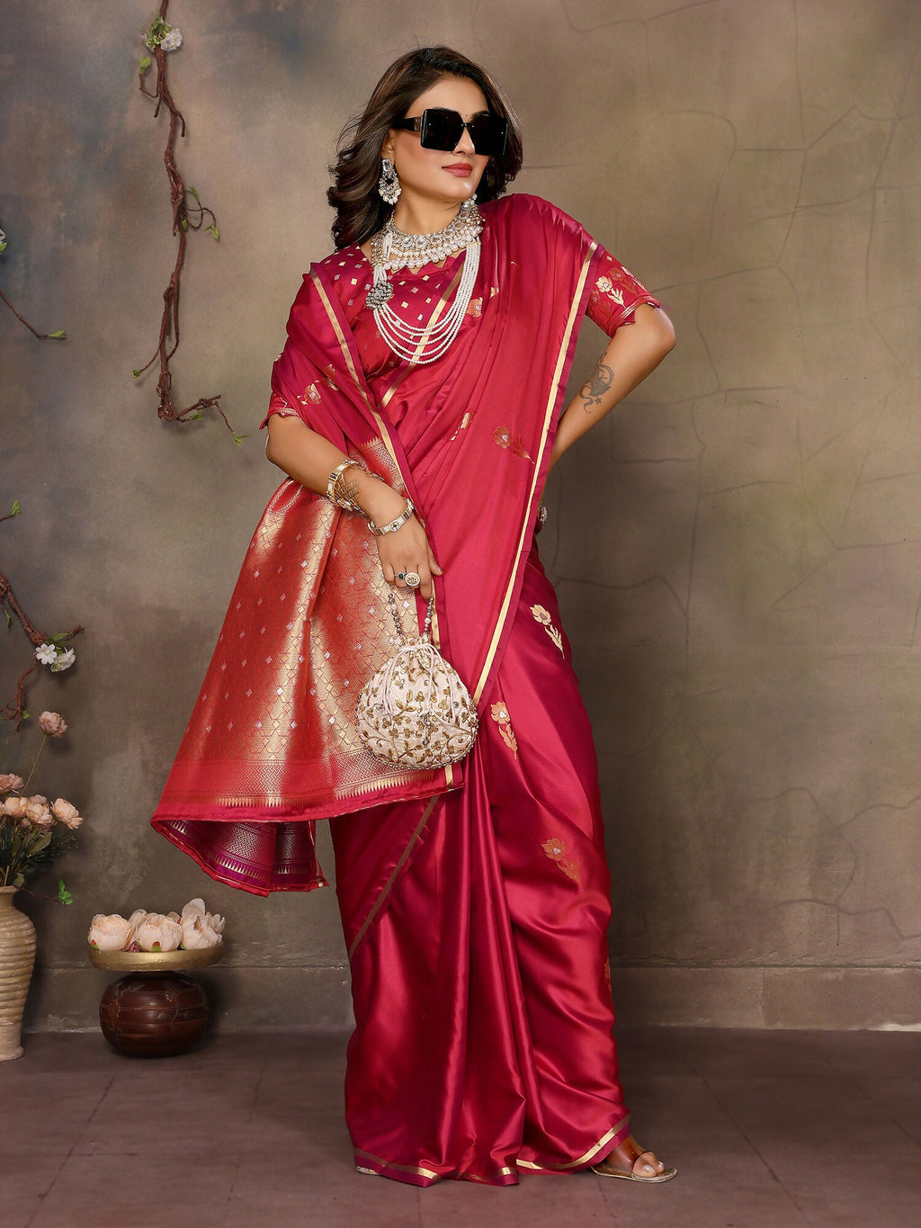 Joban Fashion Red Floral & Botanical Motifs Satin Silk Banarasi Silk Saree | Grocsy