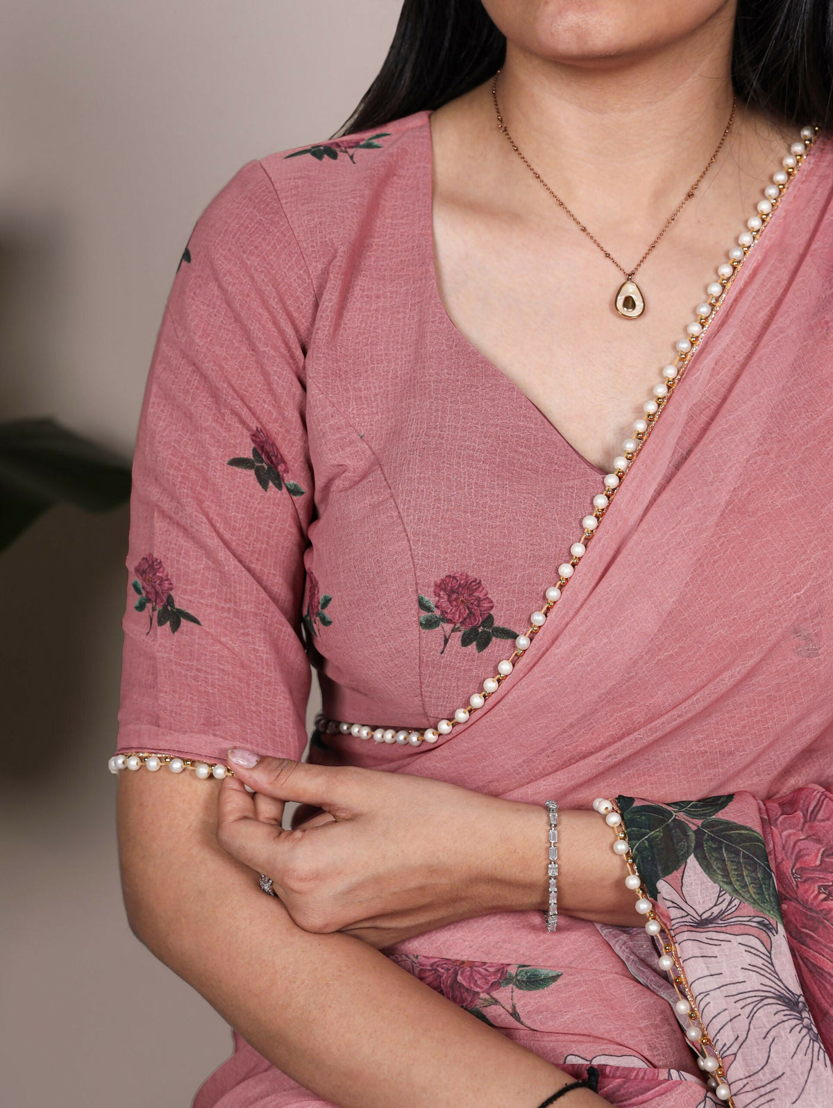 Vastranavya Peach Weightless Marble and Floral Printed Georgette Saree with Unstitched Blouse | Grocsy