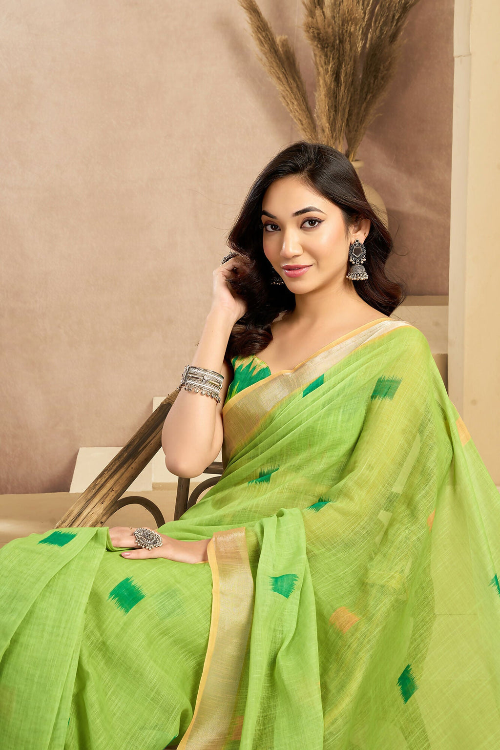 Vastranavya Mint Green Digital Printed Linen Ready To Wear Pocket Saree with Unstitched Blouse | Grocsy