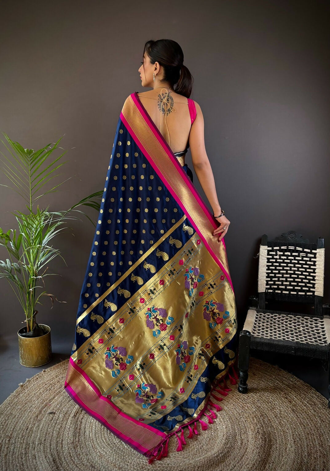 Joban Fashion Pink Butti Kanchipuram silk Sarees | Grocsy