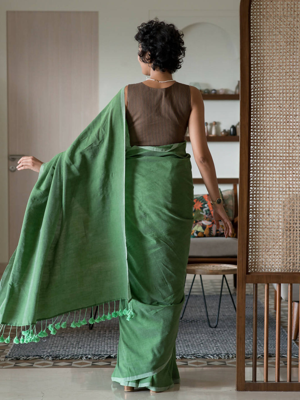 Suta Green Solid Cotton Blend Saree | Grocsy