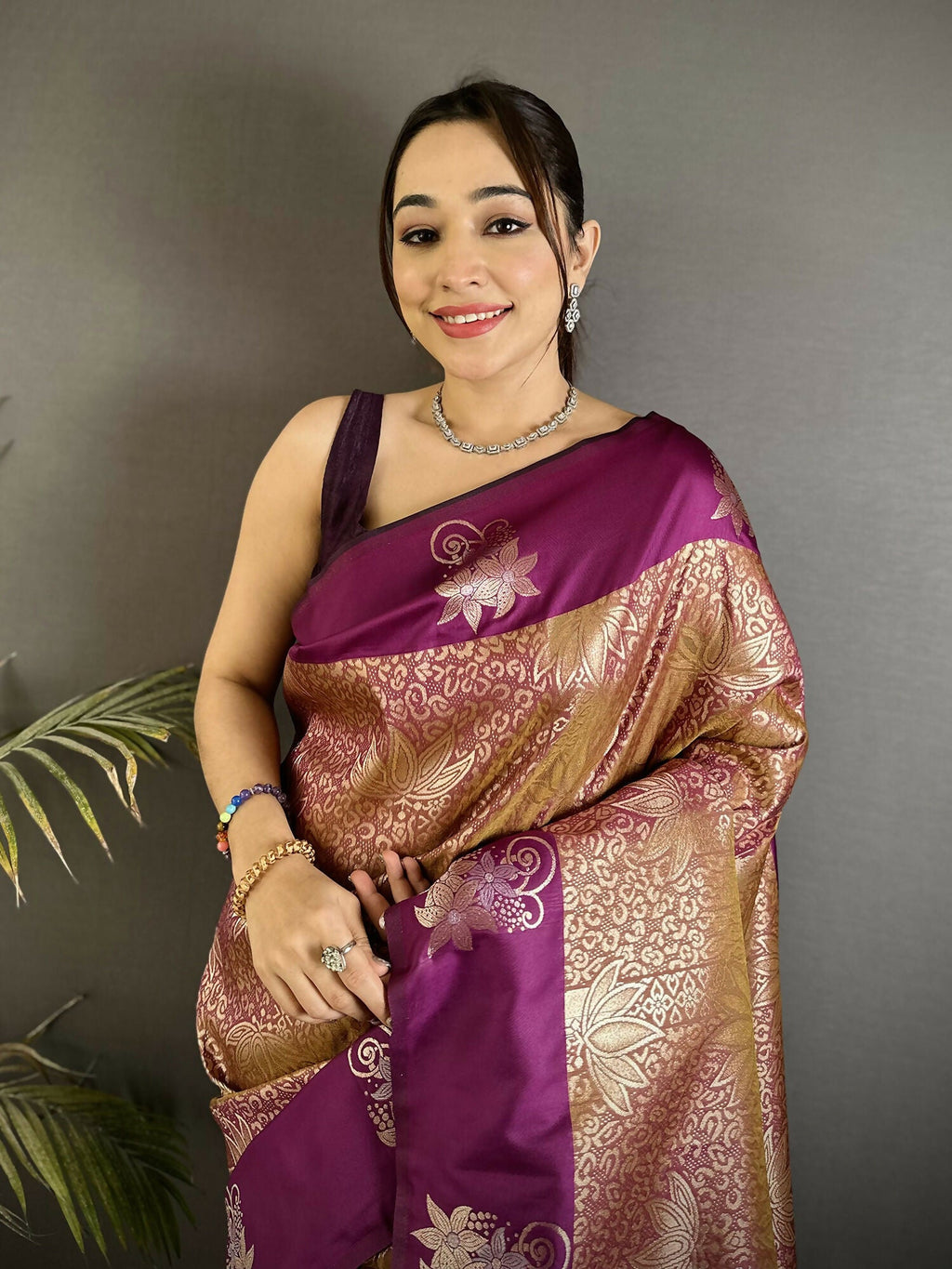Joban Fashion Wine Intricate Zari Weaving Soft Silk Dharmavaram Saree | Grocsy