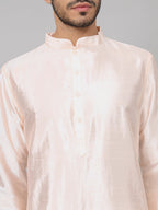 Leafy Silk Kurta With Patch Embellishment by Hilo Design | Grocsy