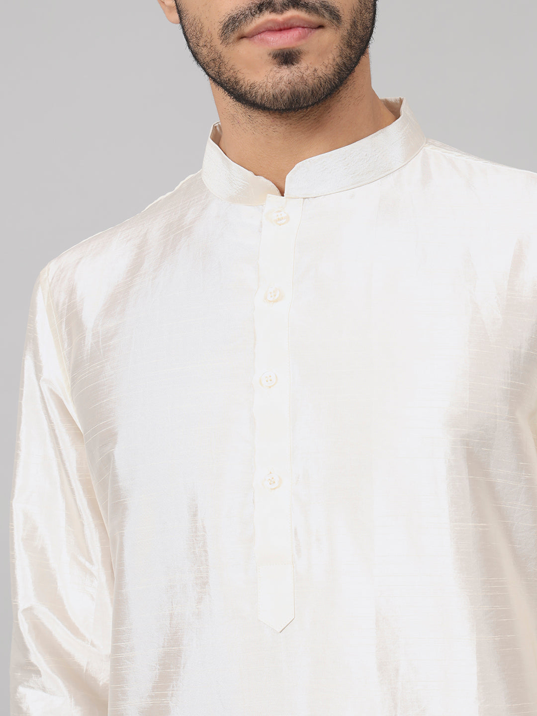 Contours Patels Embroidered Silk Kurta by Hilo Design | Grocsy