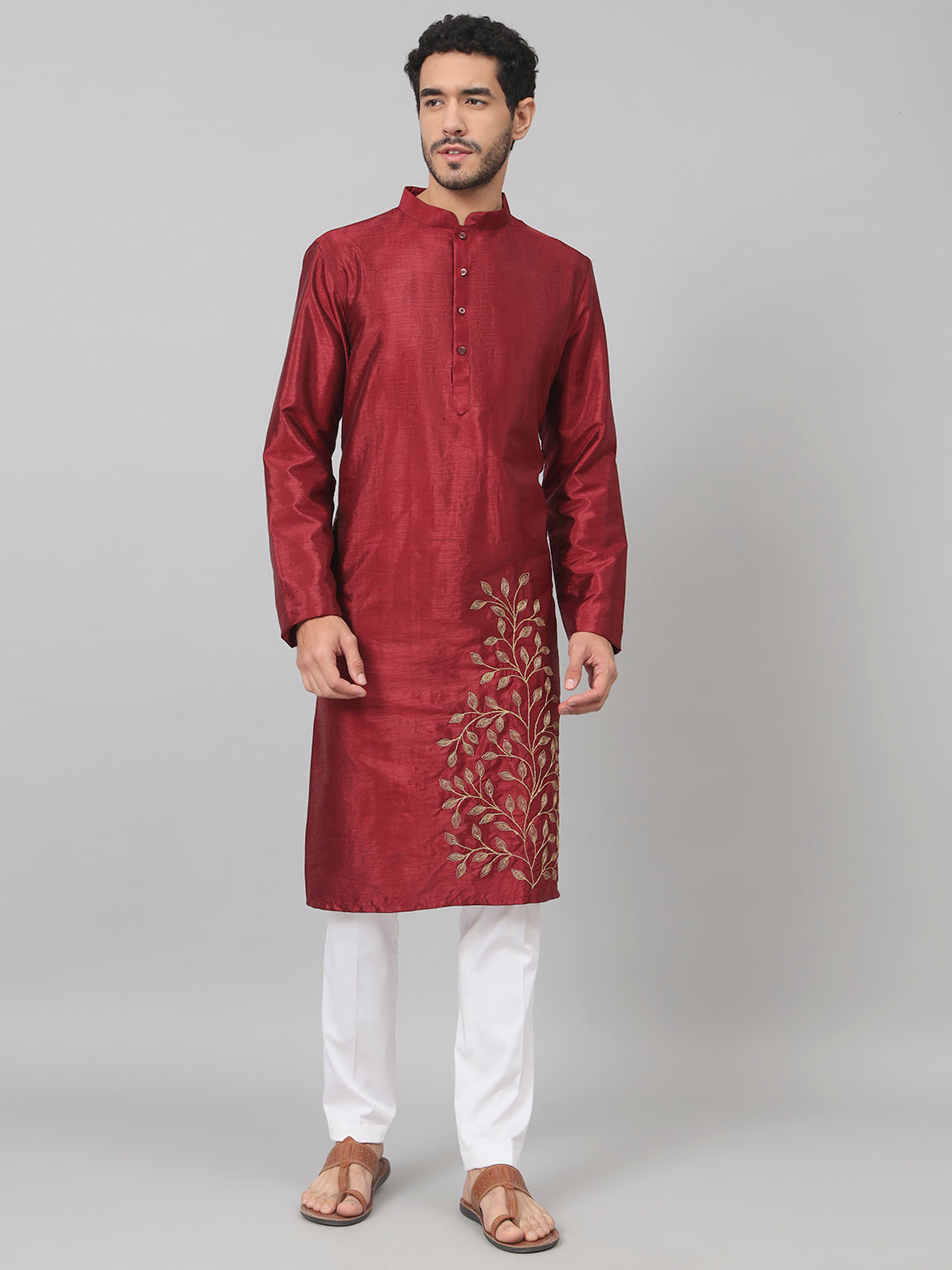 Classic Silk Kurta With Leaves Embroidery by Hilo Design | Grocsy