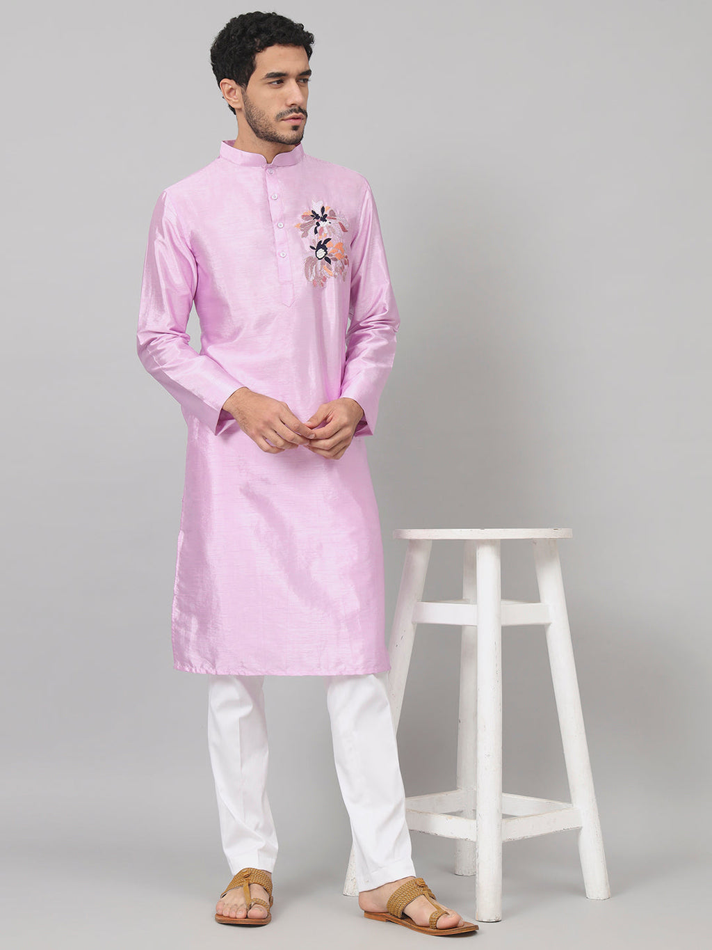 Silk Embroidered Kurta With Twilight Threads by Hilo Design | Grocsy