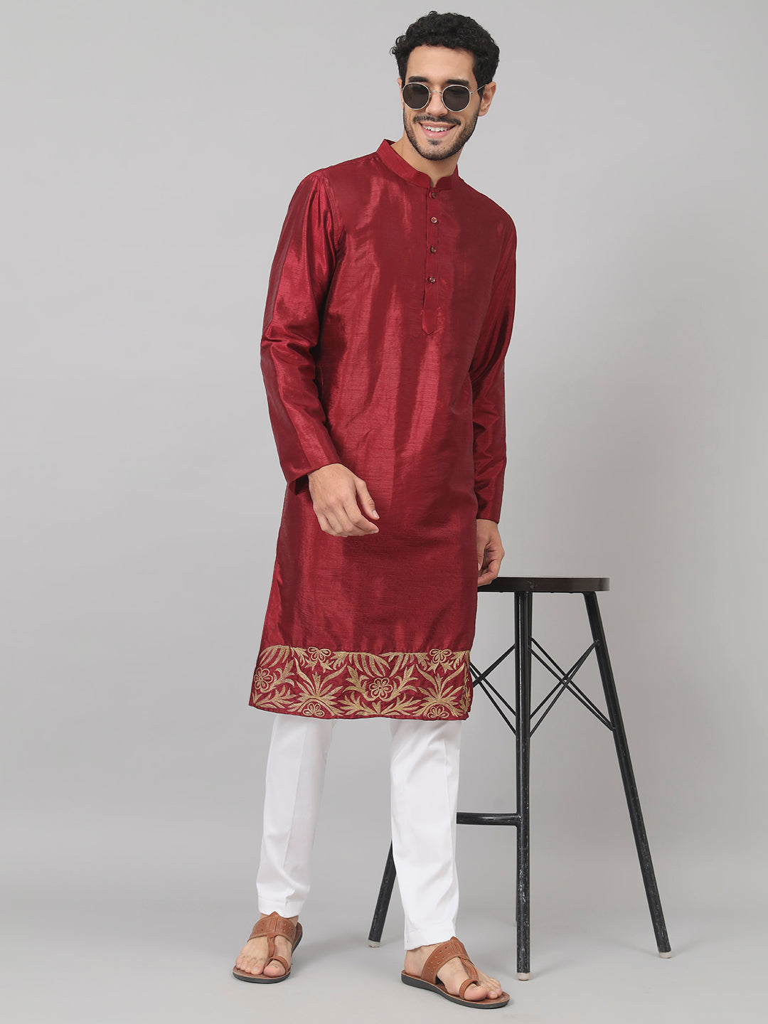 Zari Embroidered Silk Kurta by Hilo Design | Grocsy