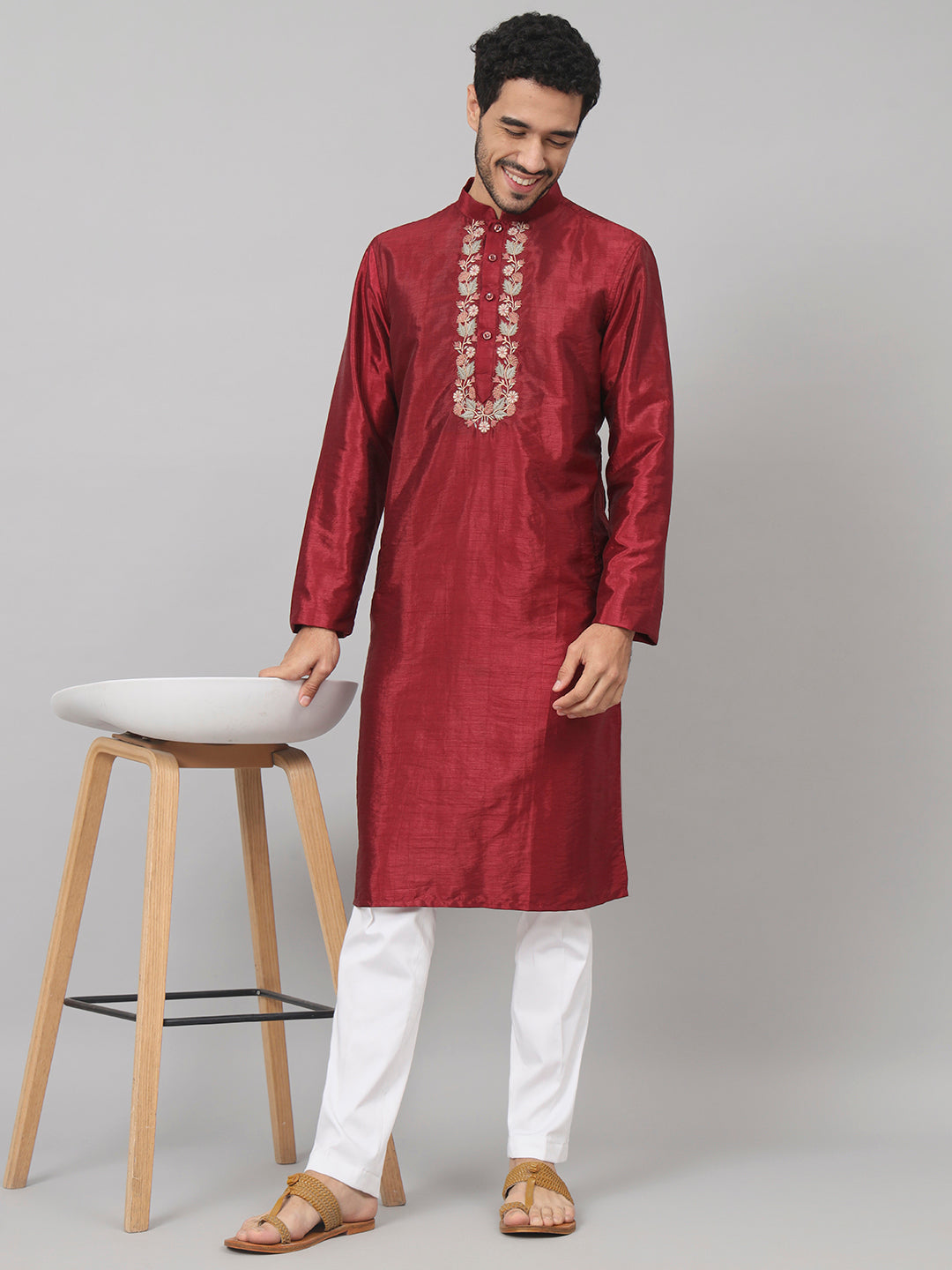 Traditional Neckline Embroidered Silk Kurta by Hilo Design | Grocsy