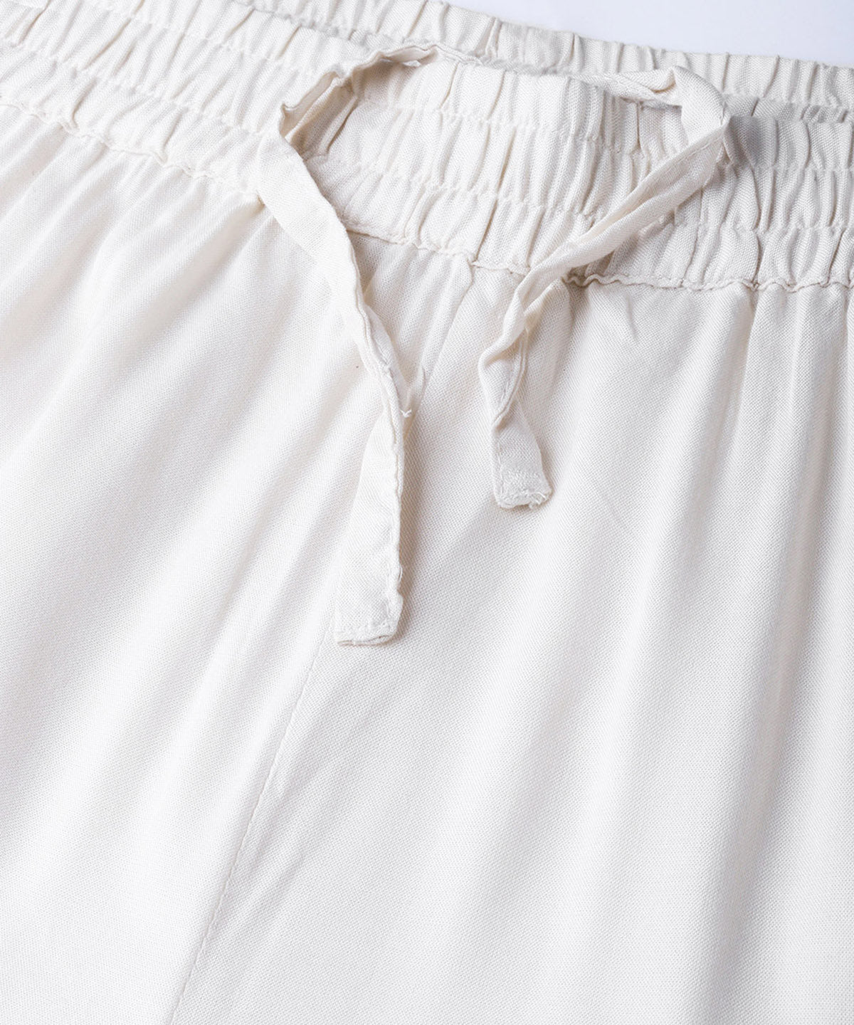 Juniper Women Offwhite Rayon Solid Wide Leg Palazzo | Grocsy