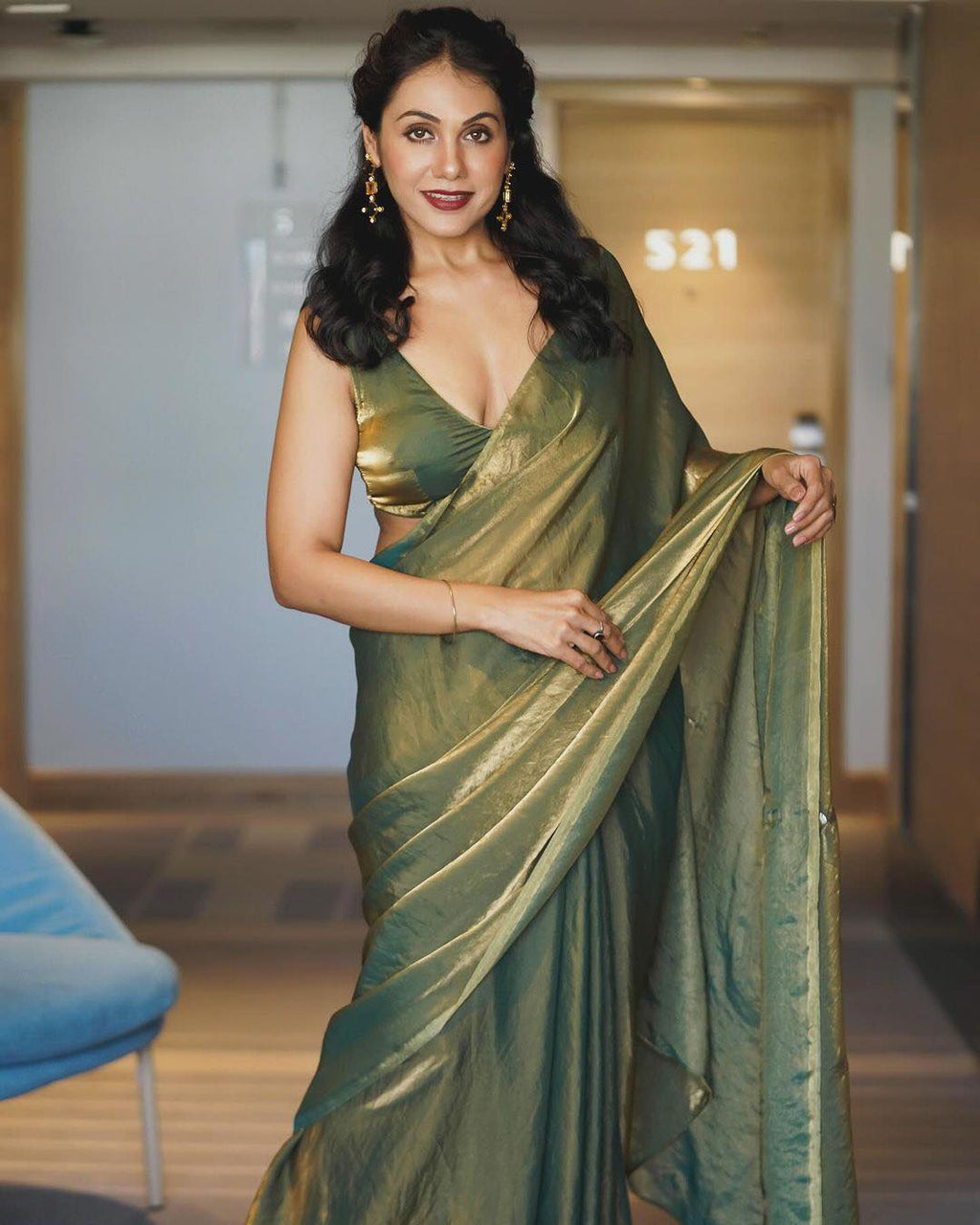 Lorenvalley Fashion Sheded Green Fendy Silk Wedding And Partywear Saree | Grocsy