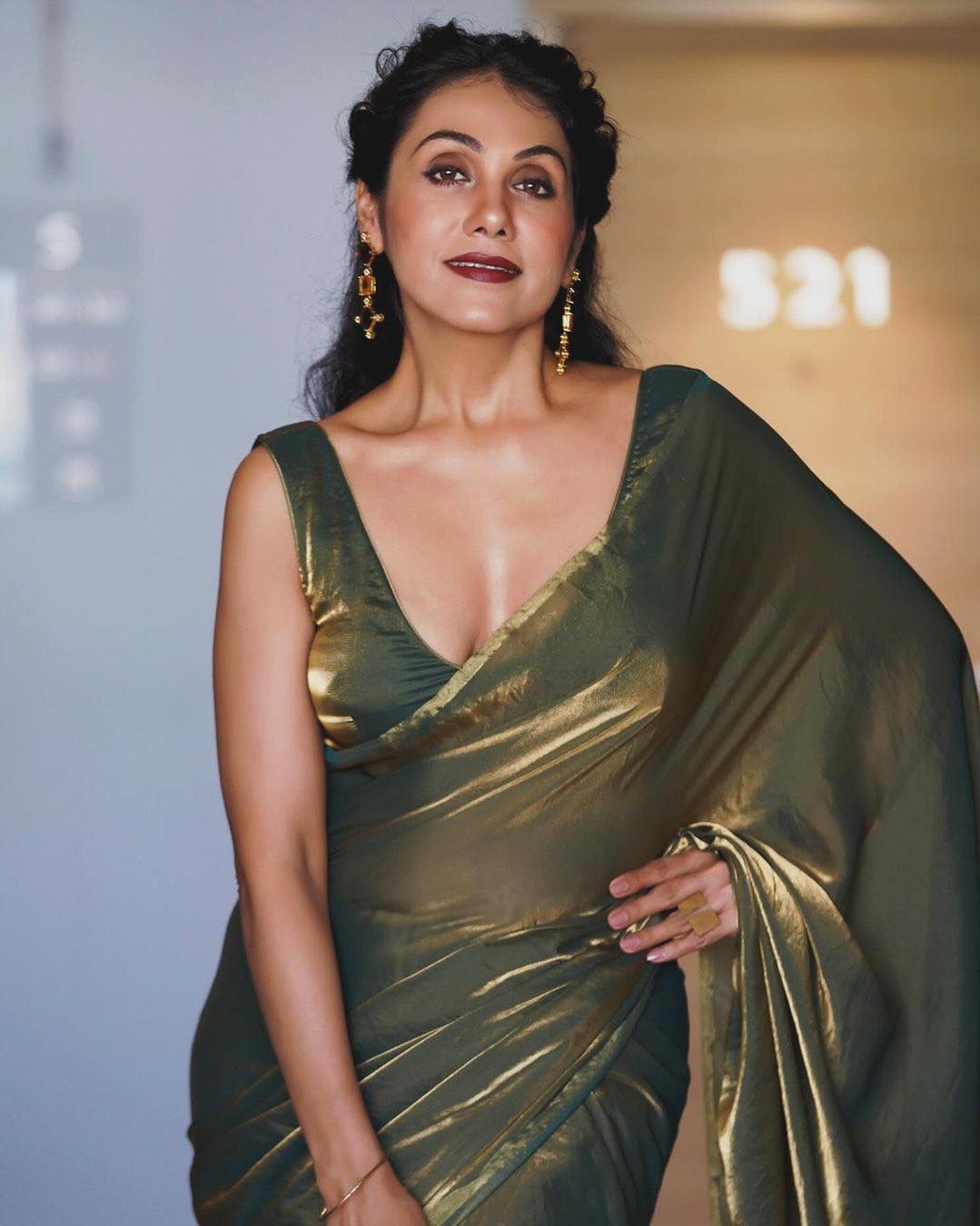 Lorenvalley Fashion Sheded Green Fendy Silk Wedding And Partywear Saree | Grocsy