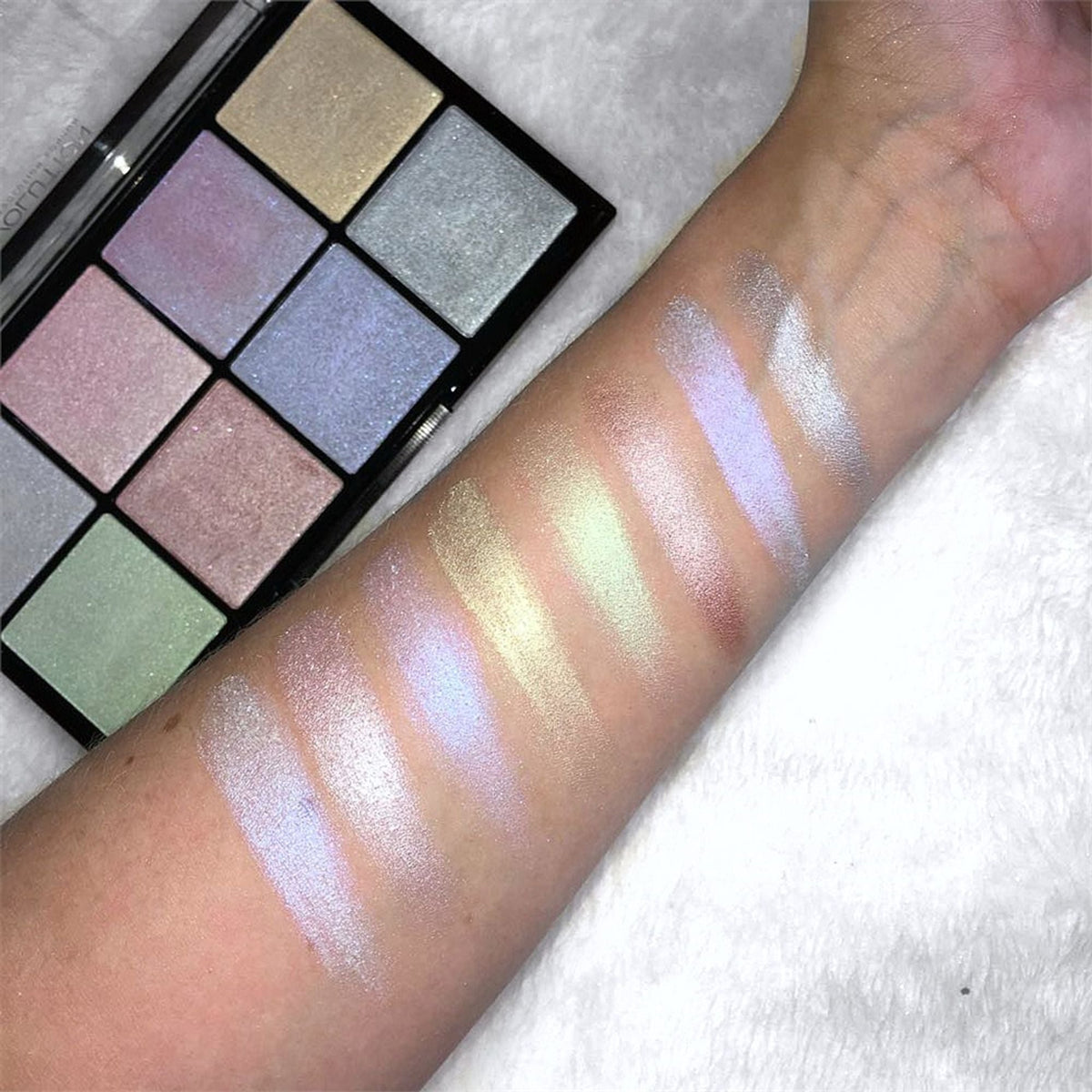 Makeup Revolution Ultra Cool Glow Palette | Grocsy