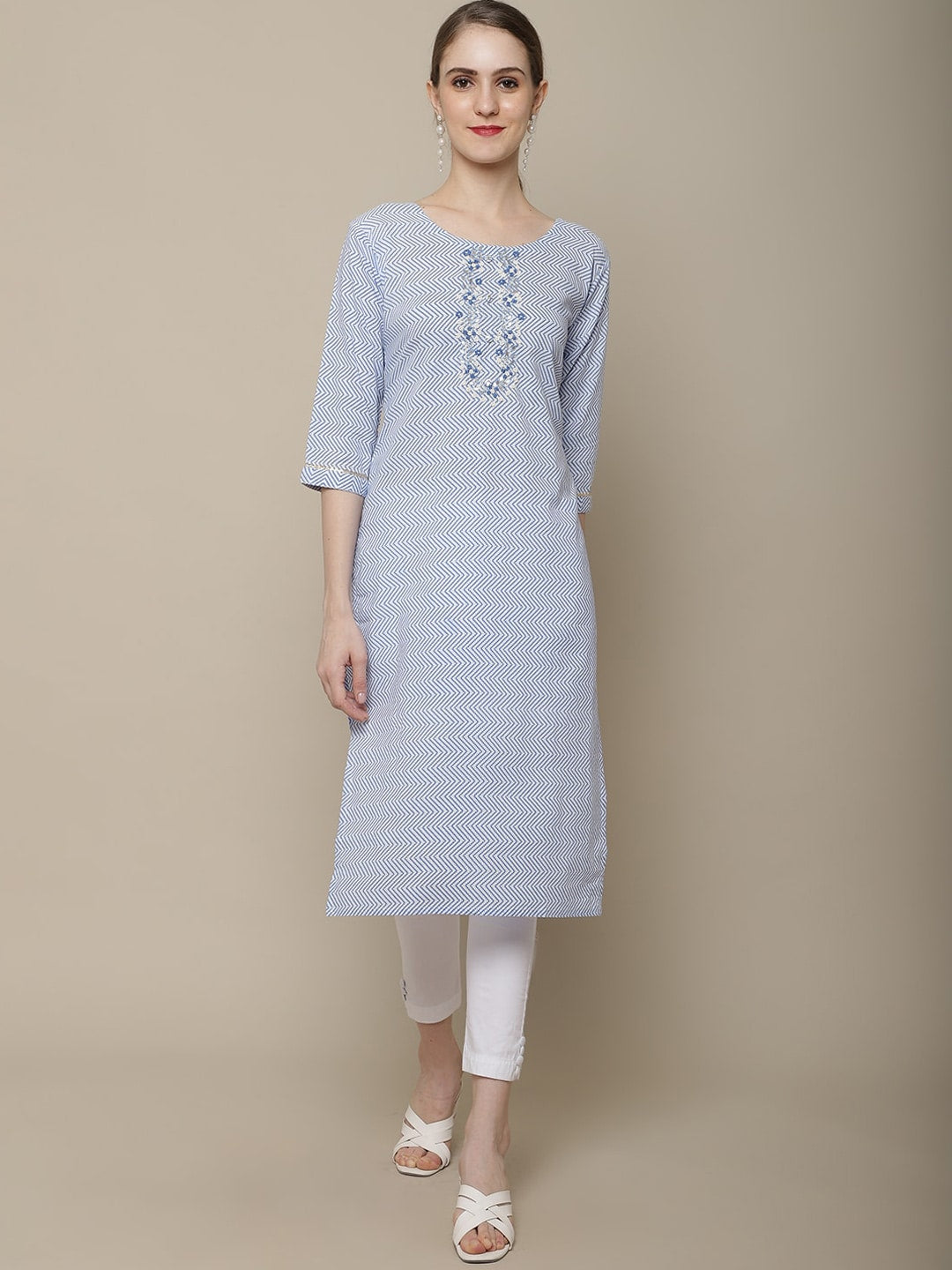 Sangria Women Lavender Geometric Printed Flared Sleeves Thread Work Kurta | Grocsy