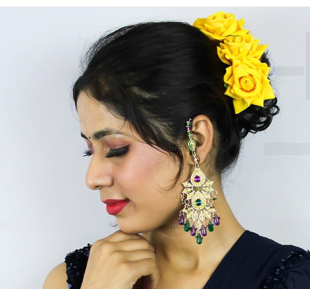 Yellow Velvet Rose Gajra | Grocsy