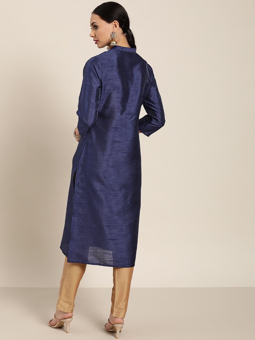 Sangria Women Navy Blue Solid Straight Kurta | Grocsy