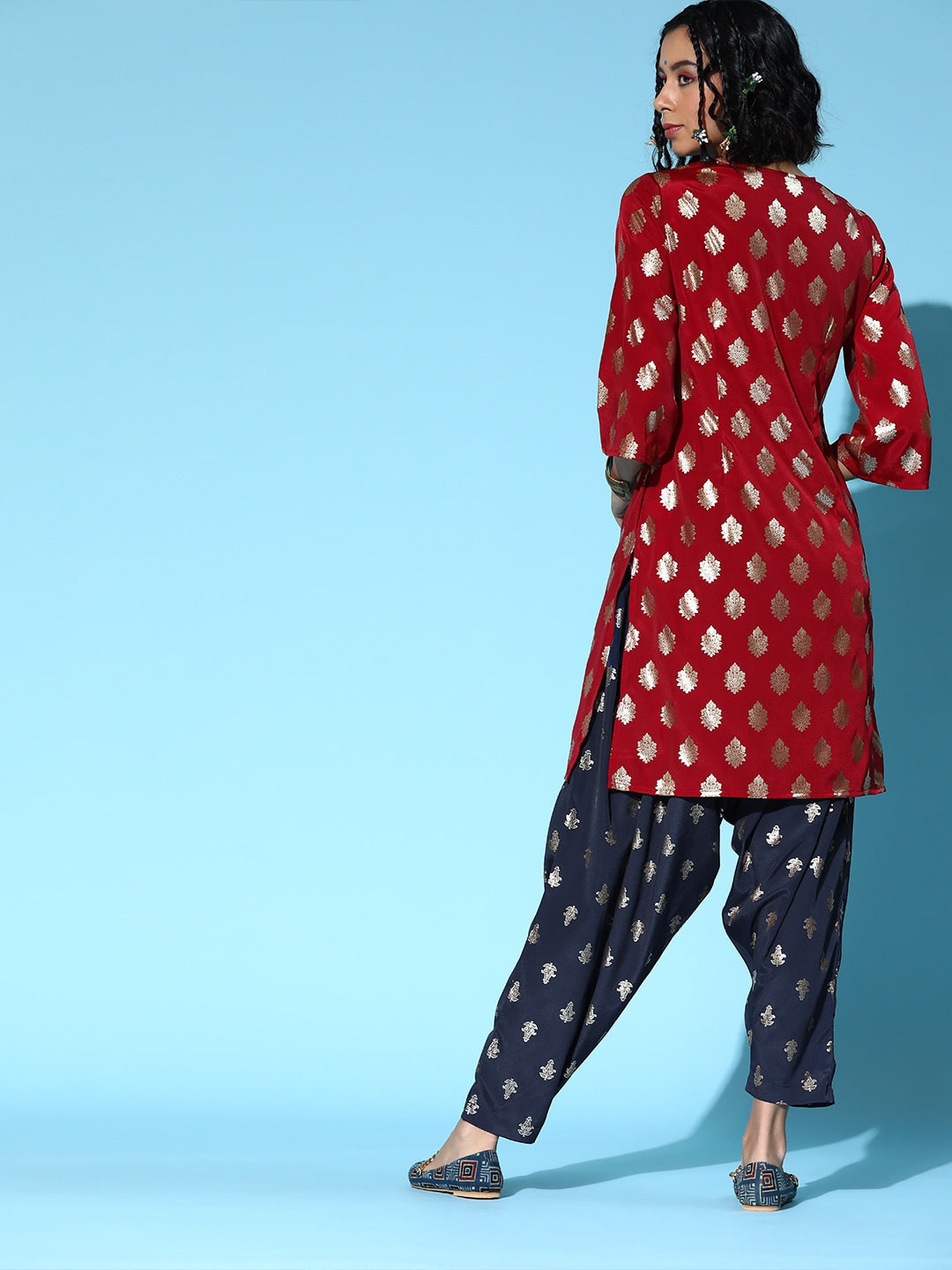 Sangria Ethnic Motifs Polyester Kurta Set | Grocsy