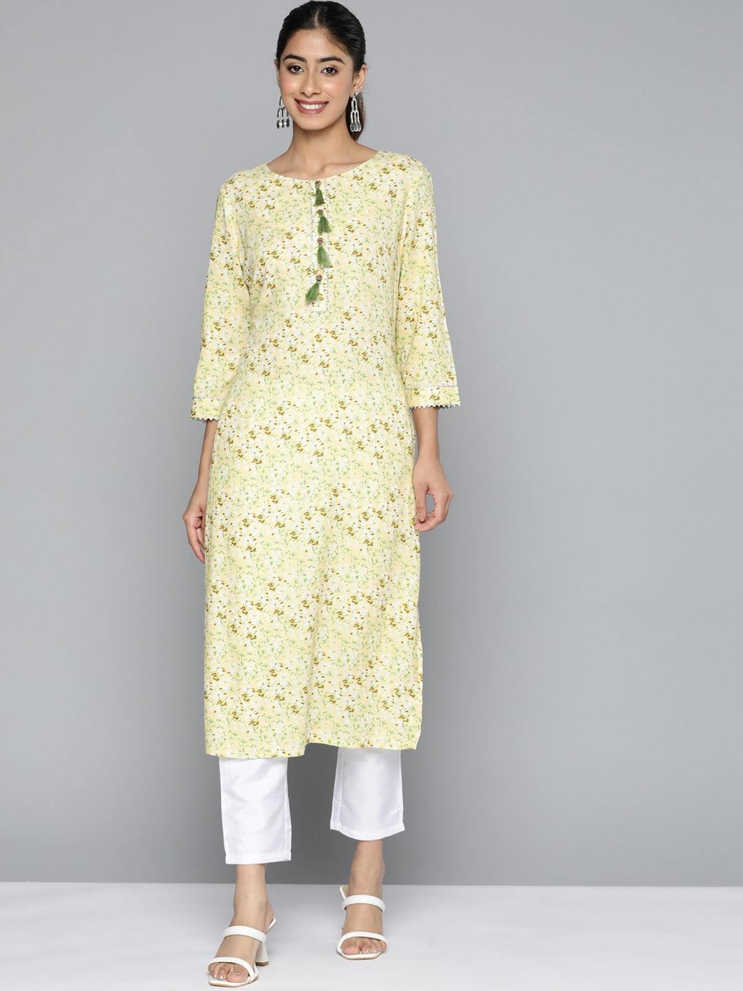 HERE&NOW Floral Printed Gotta Patti Kurta | Grocsy