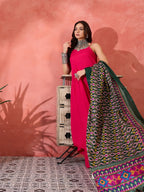 InWeave Fuchsia Strappy Kurta Set Green Patola Dupatta | Grocsy