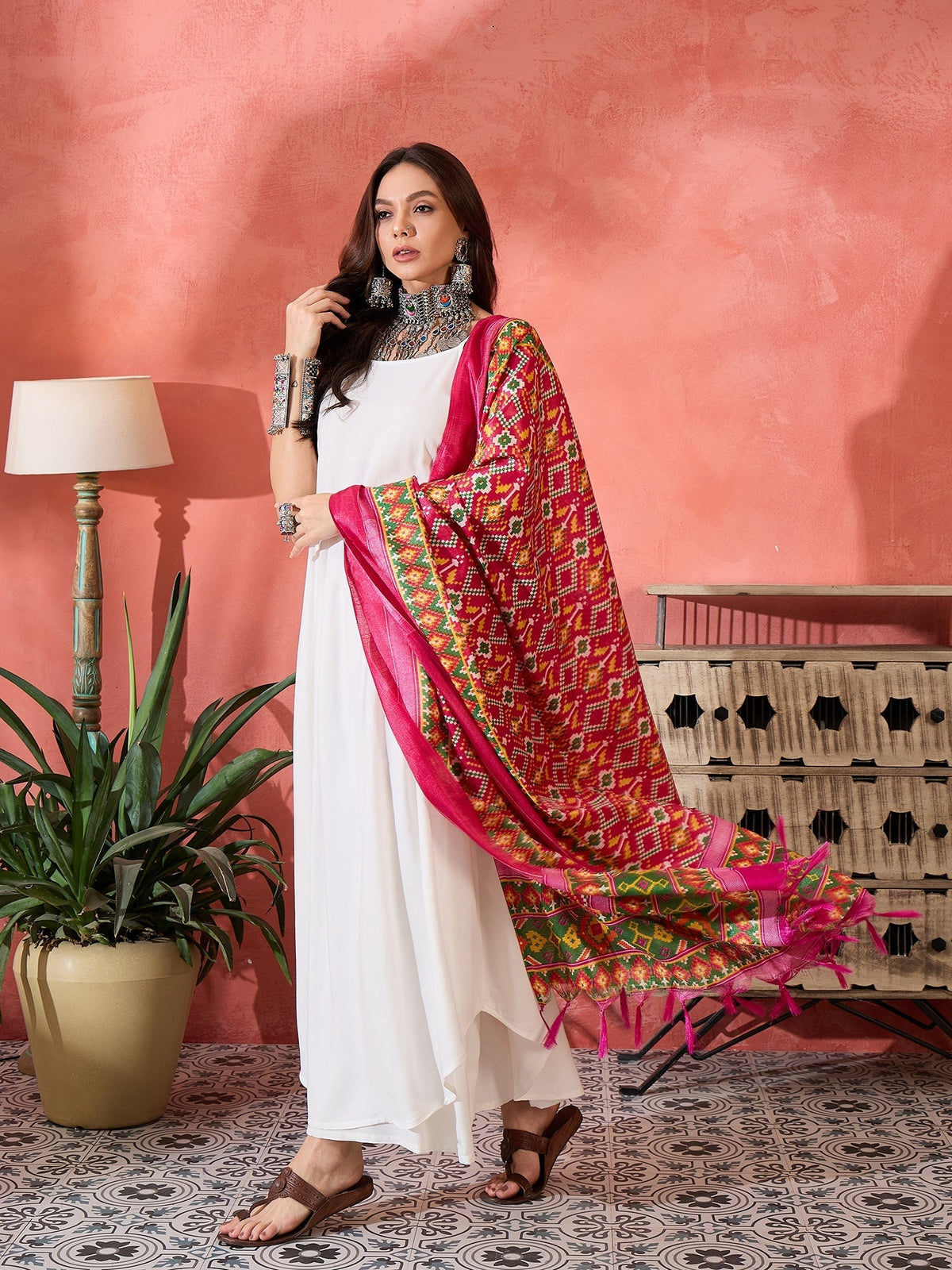 InWeave White Strappy Kurta Set Pink Patola Dupatta | Grocsy