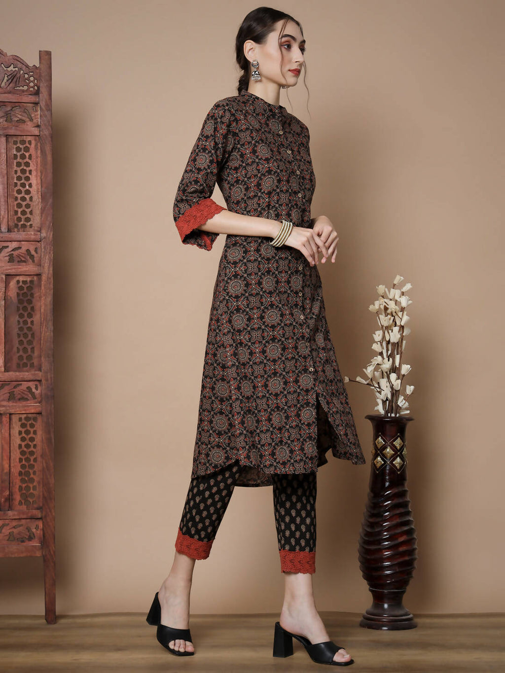 Myshka Women's Muli A-Line Kurta & Trousers With Dupatta | Grocsy