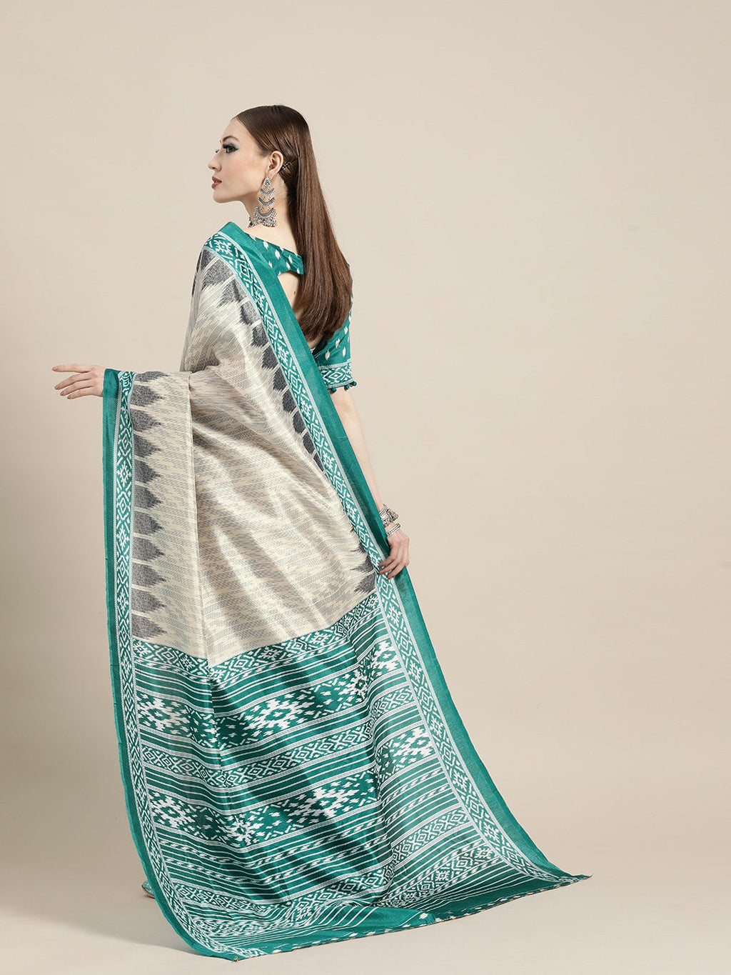 Saree Mall Geometric Silk Blend Saree with Printed border | Grocsy