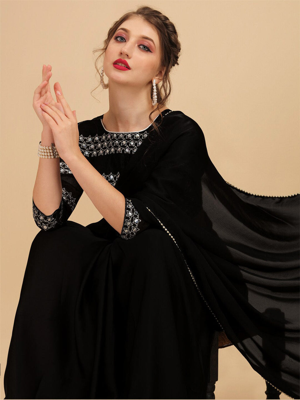Sangria Pearl Border Detail Saree With Embroidered Blouse | Grocsy