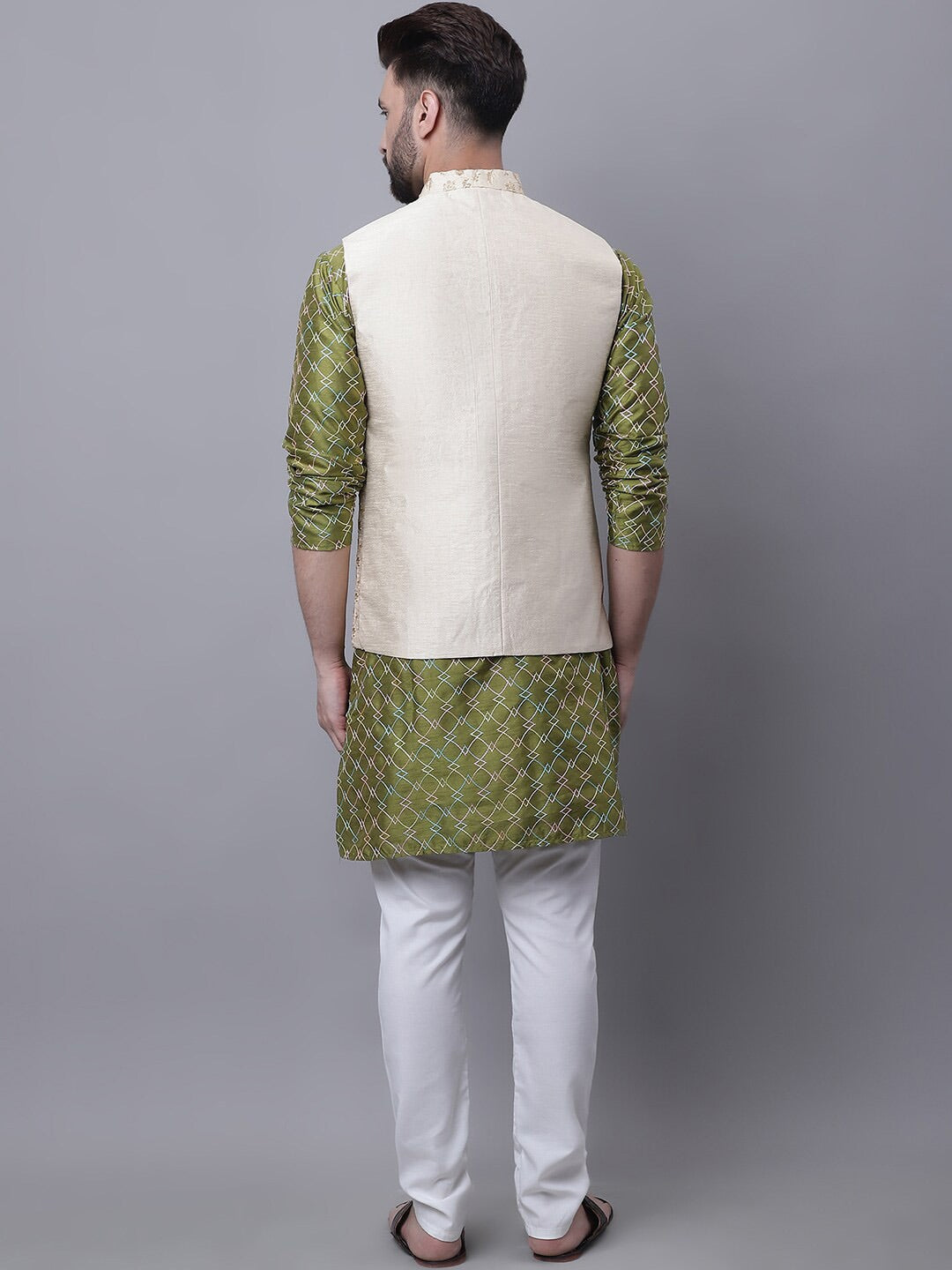 Sojanya M Ethnic Motifs Embroidered Thread Work Kurta With Churidar | Grocsy