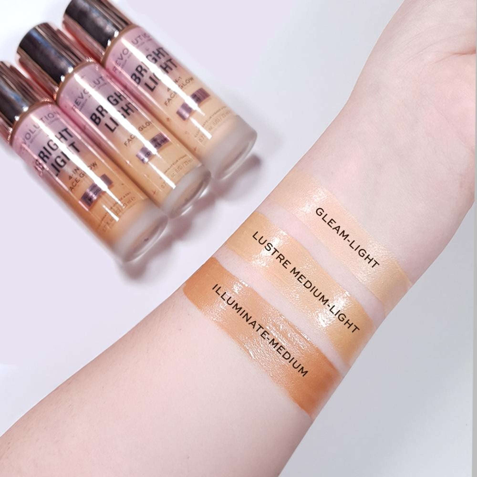 Makeup Revolution Bright Light Face Glow - Lustre Medium | Grocsy