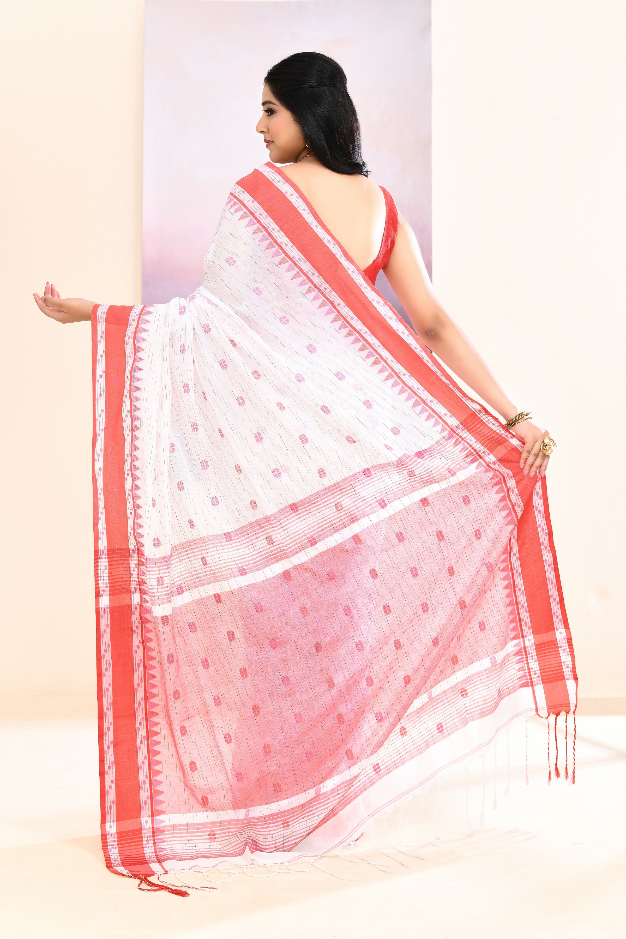 Piyari Fashion Women's White Embellished Cotton Saree | Grocsy