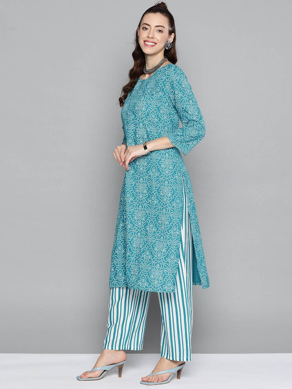 HERE&NOW Women Blue & White Bandhani Print Kurta with Striped Trousers | Grocsy