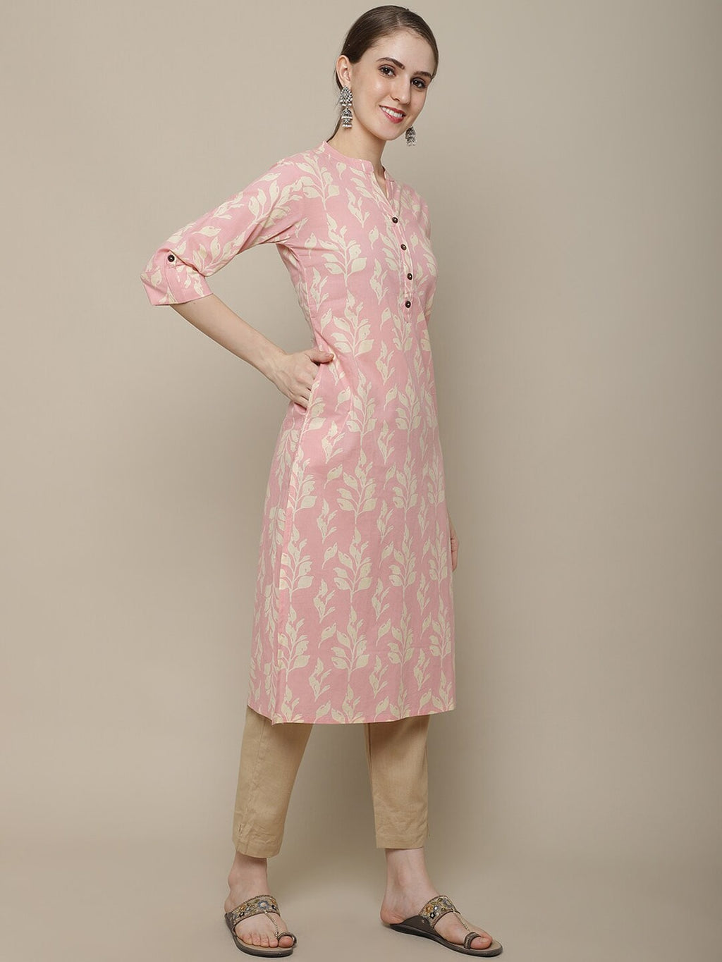Sangria Women Pink & Beige Cotton Floral Printed Floral Kurta | Grocsy