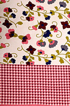 Vamika Printed Cotton Pink & Multicolor Bedsheet With Pillow Covers (LEOC_CHKM_P) | Grocsy