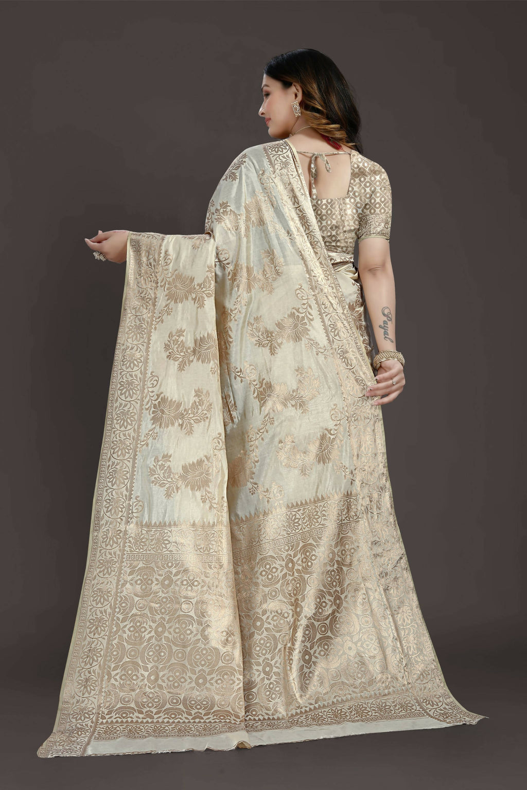 Off White Pure Raw Silk Zari Woven Saree with Unstitched Blouse Piece - Alisha | Grocsy