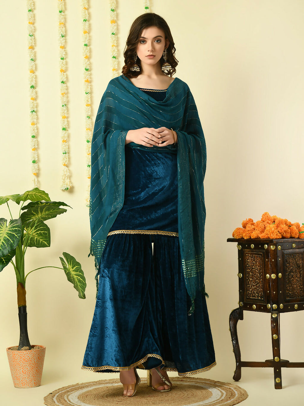 Myshka Women's Teal Velvet Kurti & Sharara With Dupatta Party Sets | Grocsy