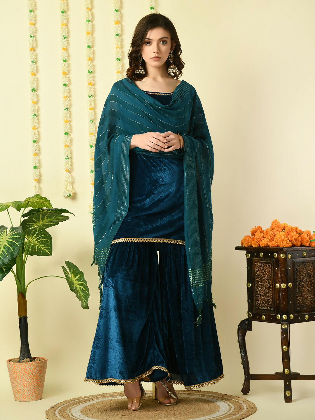 Myshka Women's Teal Velvet Kurti & Sharara With Dupatta Party Sets | Grocsy