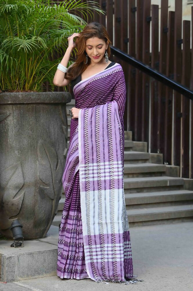 Beatitude Lavender Cotton Jacqaurd Border Tangail Handloom Saree | Grocsy