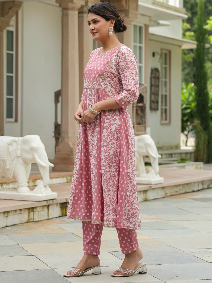 Aramya Anarkali Soft Cotton Block Print Women's Kurta Set - Pink | Grocsy