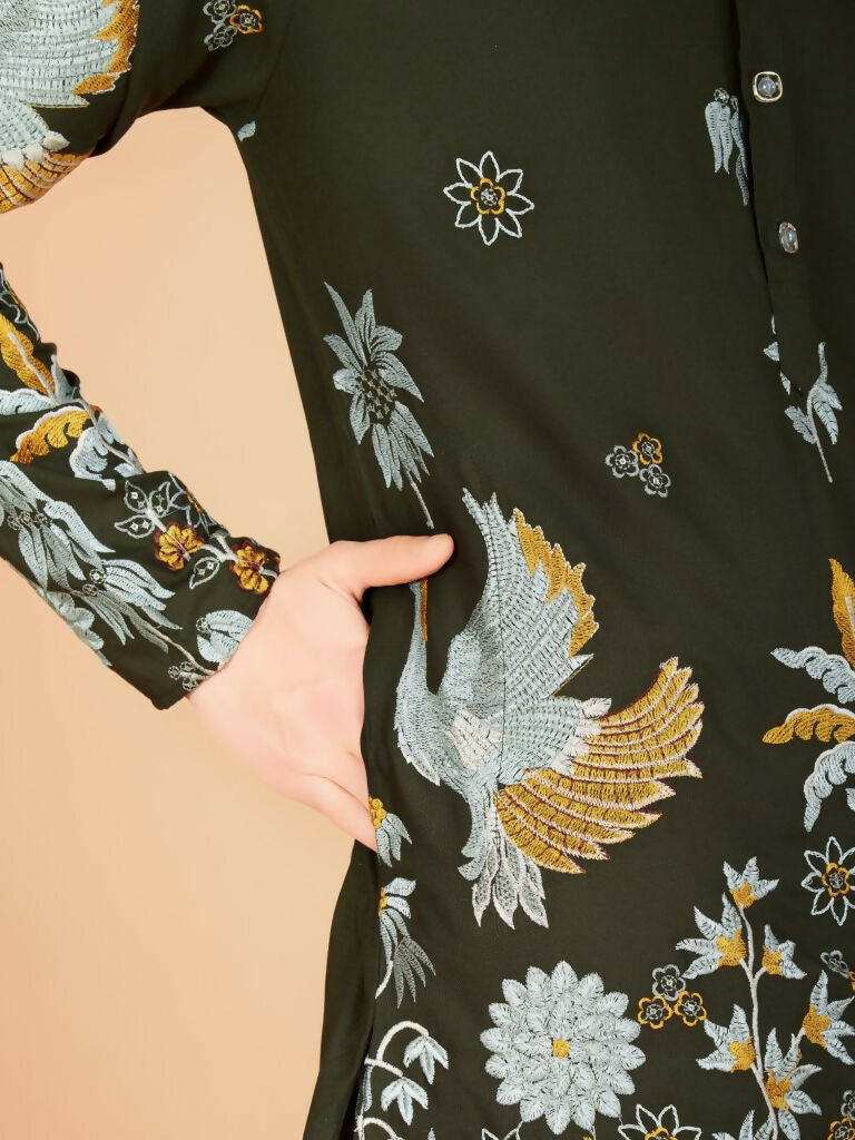 Vastranavya Exclusive Wedding Wear Viscose Rayon Thread Embroidered Work Kurta | Grocsy