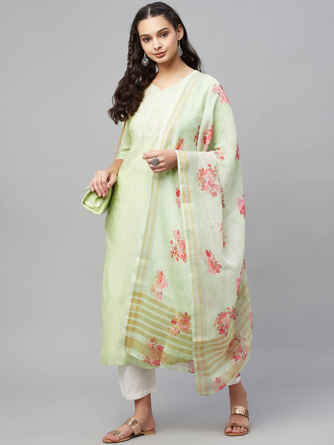 Myshka Green Embroidered 3/4 Sleeve V Neck Kurta Pant Dupatta Set | Grocsy