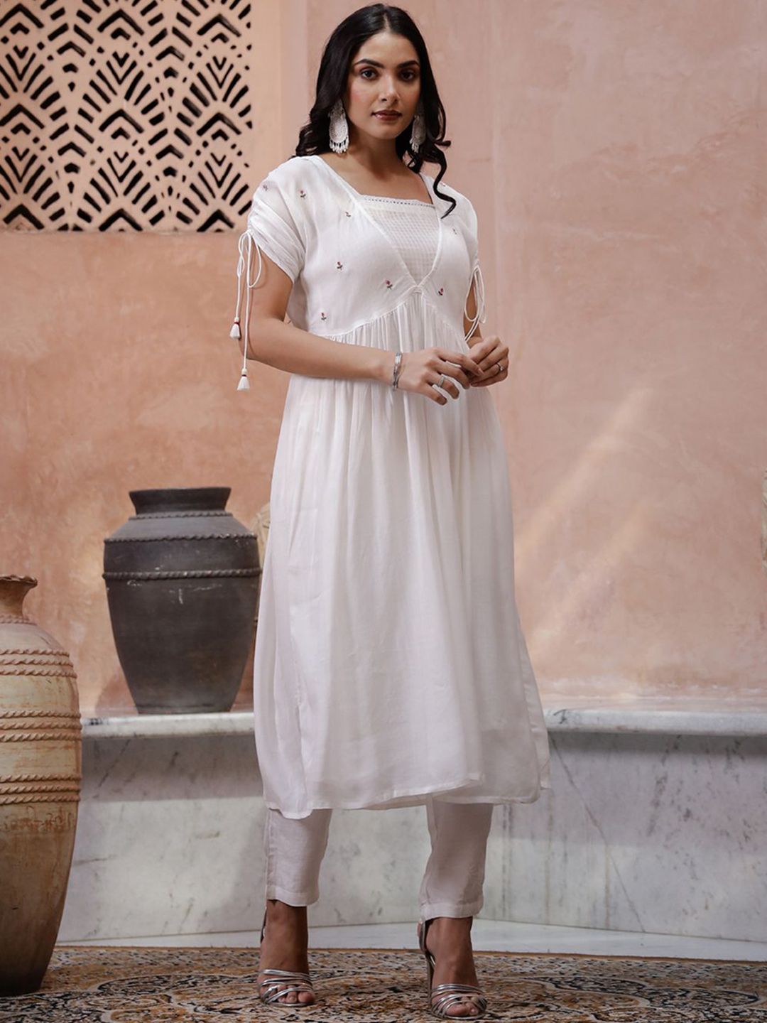 Sangria Floral Embroidered Thread Work Kurta with Trouser | Grocsy