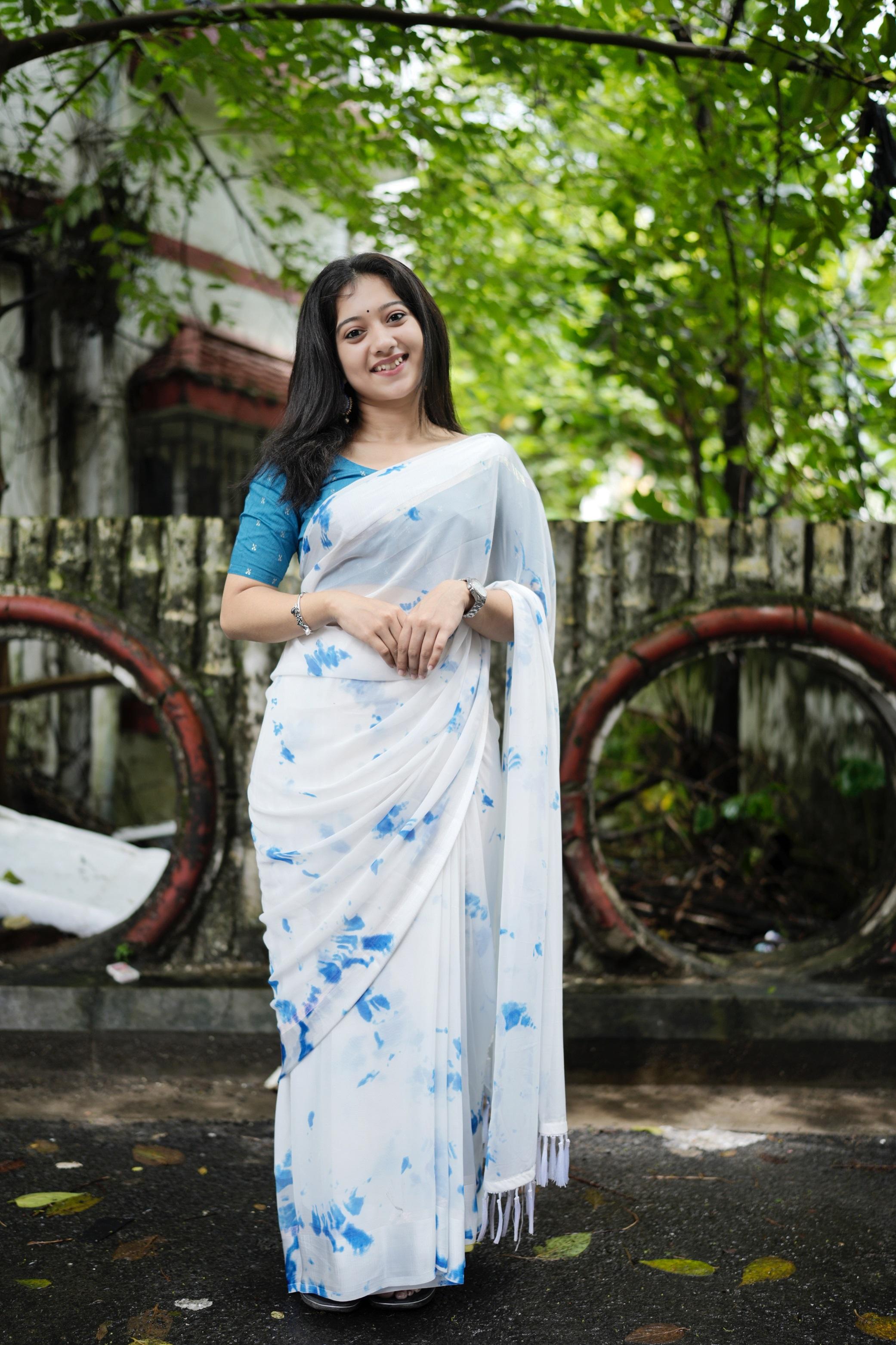 Blue Poly Georgette Tie And Dye Saree with Unstitched Blouse - A2M | Grocsy