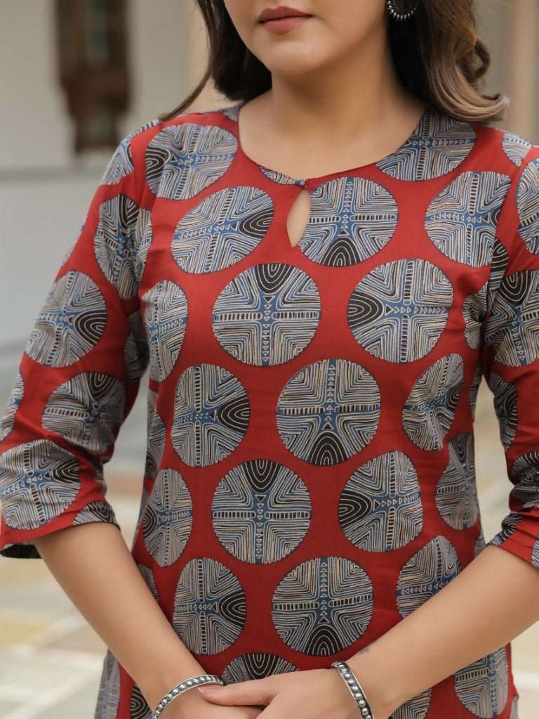 Aramya Straight Soft Cotton Abstract Print Women's Kurta - Red | Grocsy