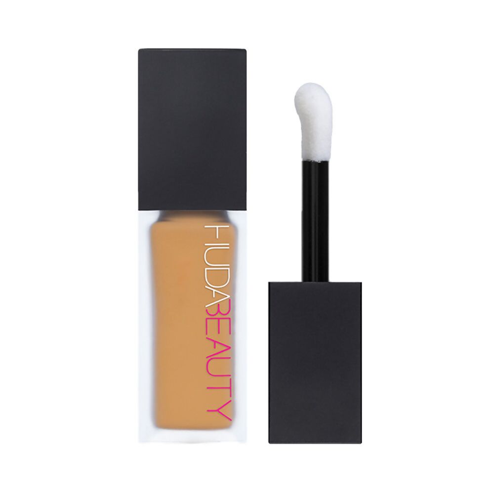 Huda Beauty Faux Filter Concealer - Praline | Grocsy