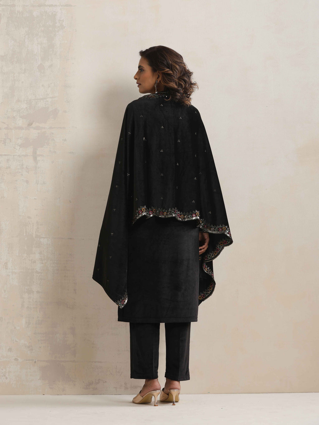 trueBrowns Black Velvet Geometric Embroidered Kurta Pant Dupatta Set | Grocsy