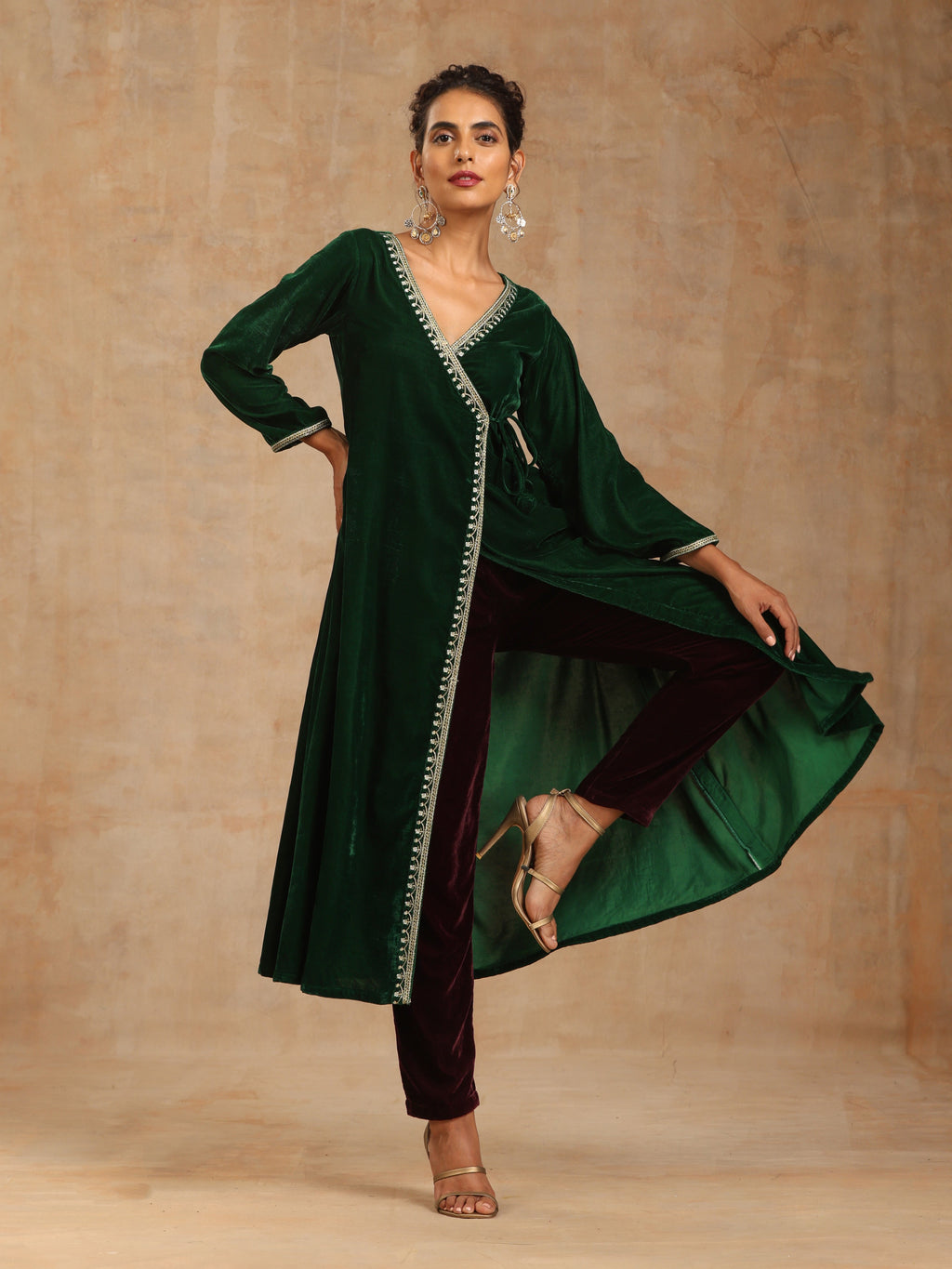 trueBrowns Green Velvet Embroidered Angrakha Kurta | Grocsy