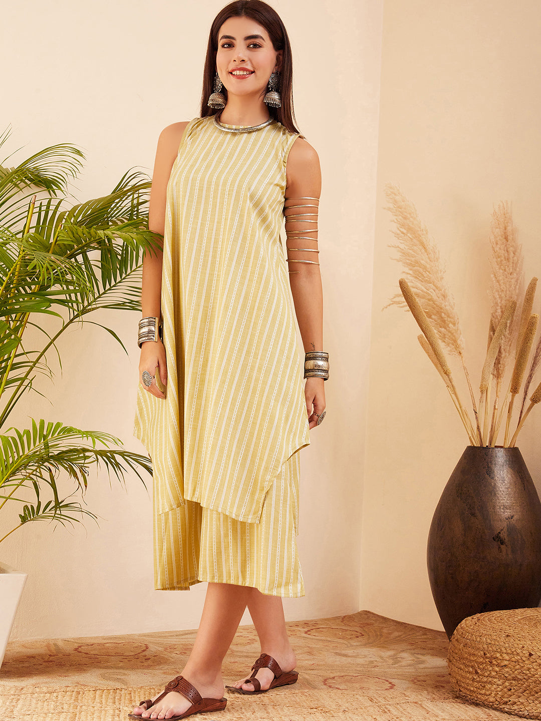 InWeave Women's Light Yellow Lurex Kantha Mandarin Neck Kurta Palazzo Set | Grocsy