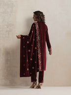 trueBrowns Maroon Velvet Floral Embroidered Kurta Pant Dupatta Set | Grocsy